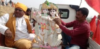 कलश यात्रा में शामिल हुए हजारों श्रद्धालु ,मालेश्वर महादेव मंदिर में स्थापित हुई