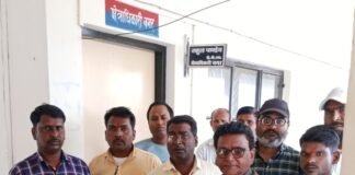 भ्रष्टाचार की भेंट चढ़ा गरीब साहनी परिवार