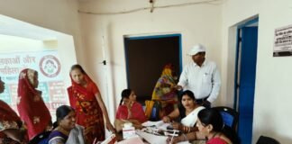 बी एच एन डी कार्यक्रम के तहत बच्चों का टीकाकरण एवं गर्भवती महिलाओं की जांच कैंप लगाया गया