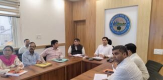 नगर आयुक्त ने बॉन्ड कमेटी से मांगी प्रोग्रेस रिपोर्ट, कार्य की रफ्तार बढ़ाने को लेकर वाबैग को दिए कड़े निर्देश